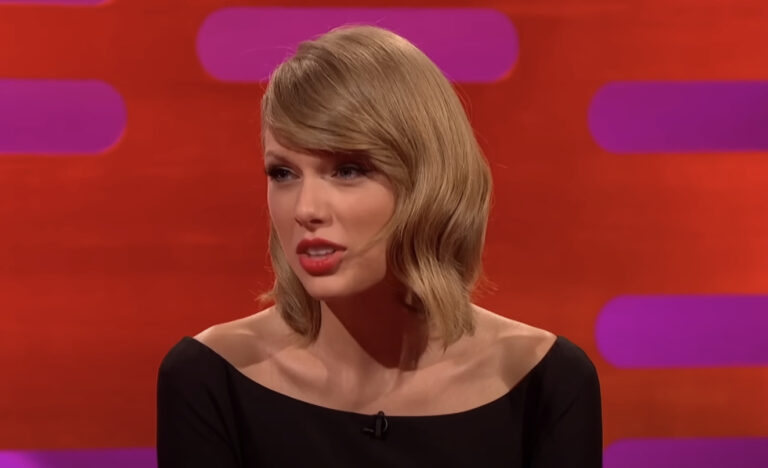 Taylor Swift Sets New Billboard Record